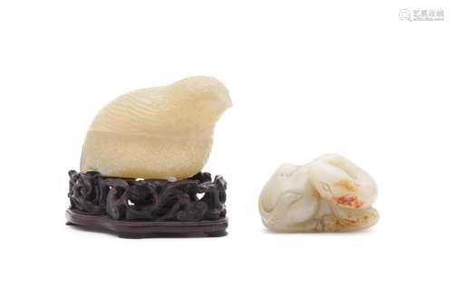 A Chinese celadon jade quail box and cover