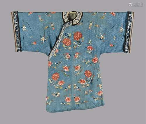 A Chinese sky-blue rich patterned damask womens side fasteni...