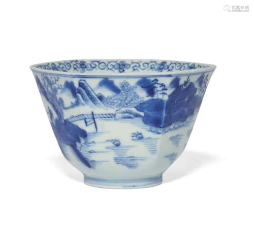A Chinese porcelain blue and white hexagonal teabowl