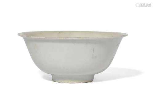 A Chinese porcelain monochrome white-glazed bowl