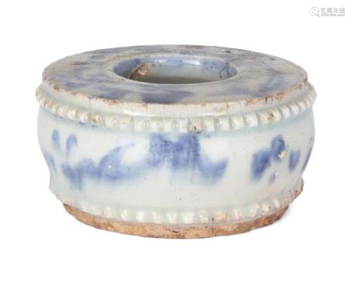 A Chinese porcelain blue and white water pot