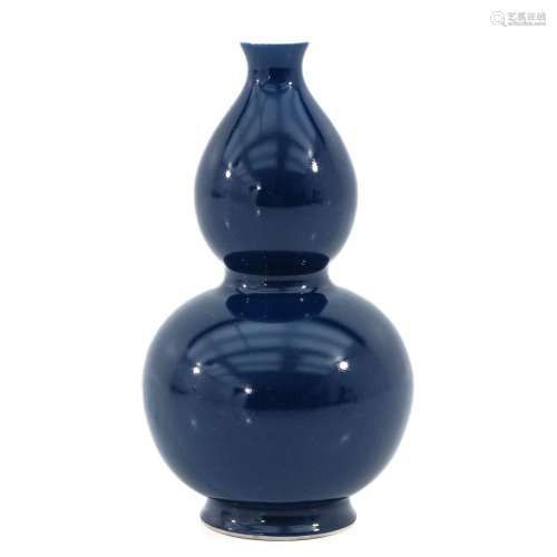 A Blue Glaze Gourd Vase