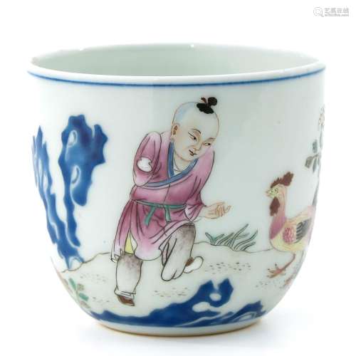 A Famille Rose Rooster Cup