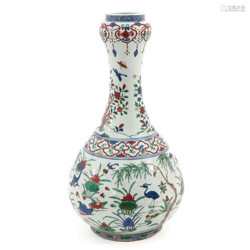 A Large Famille Verte Garlic Mouth Vase