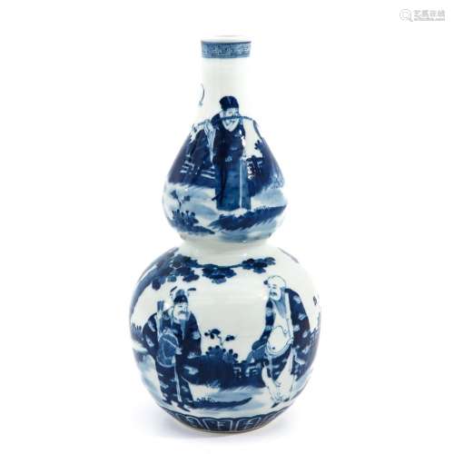 A Blue and White Gourd Vase