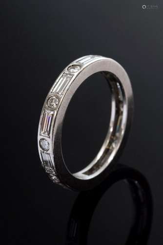 Fine platinum 950 memoire ring with brilliant and baguette c...