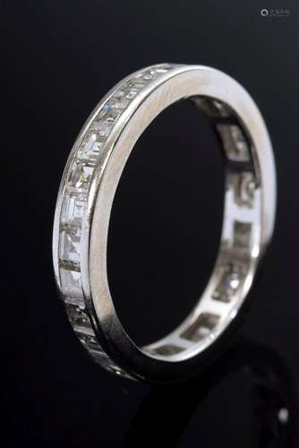 WG 750 Memoire ring with diamond carrées and 3 baguette diam...