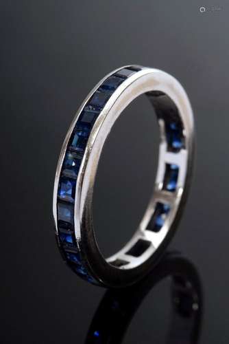 Elegant WG 750 memoire ring with sapphire carriages (togethe...