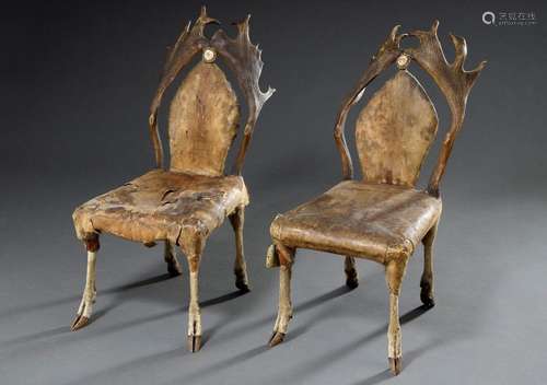 Pair of antler chairs "Dammwild" h. 38/85cm