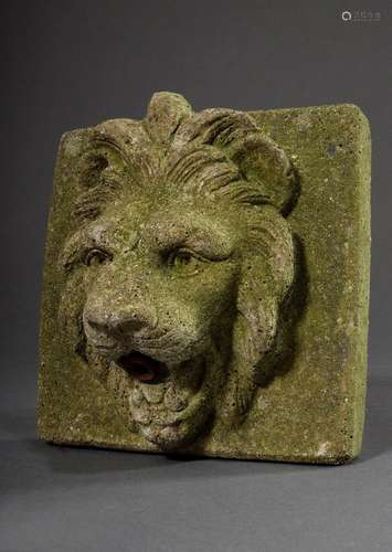 Gargoyle "Lion's head" for wall fountain cast ston...