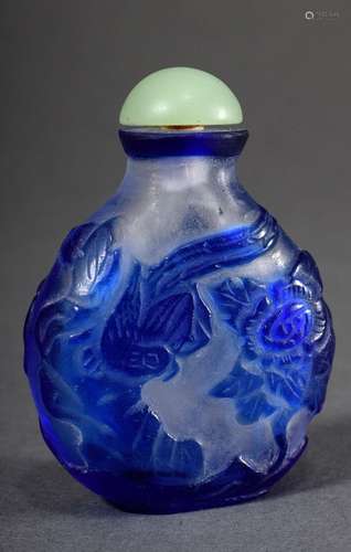 Peking glass snuffbottle with blue overlay "Birds with ...