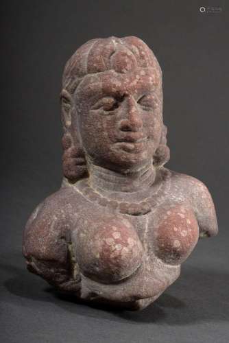 Indian sandstone fragment "Head of a female deity"...