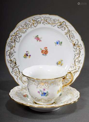 A Meissen pompous place setting with gold decorated rim &quo...