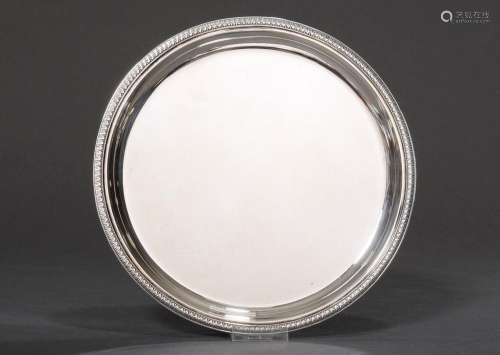 Round tray with classicistic leaf rim Wilkens & Söhne/Br...