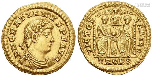 Gratian (367-383), Solidus, Treveri, AD 373-375; AV (g 4,45;...