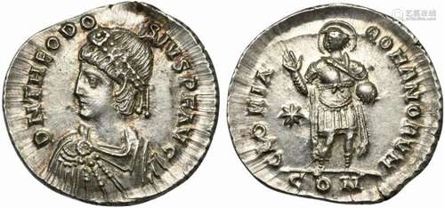 Theodosius II (408-450), Light Miliarense, Constantinopolis,...