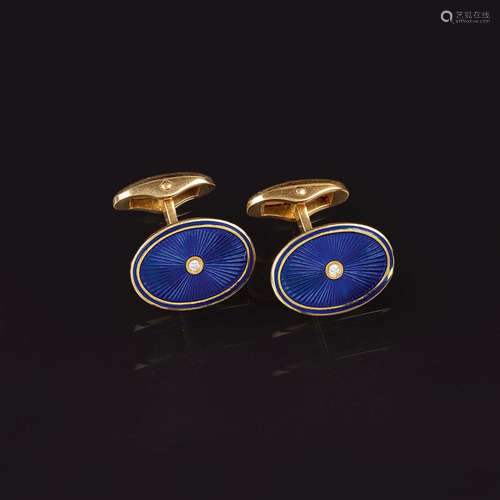 A Pair of Fabergé Enamel Cufflinks.