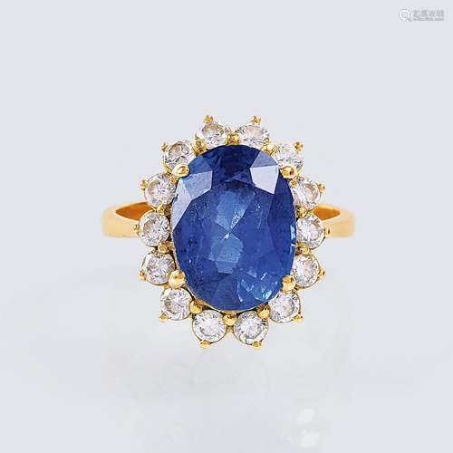 A Natural Sapphire Diamond Ring.