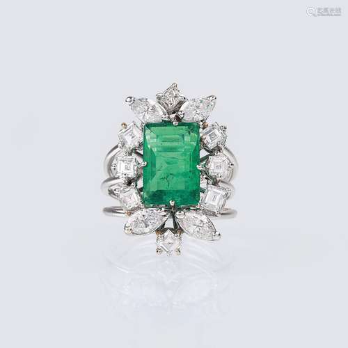 A fine Emerald Diamond Ring.