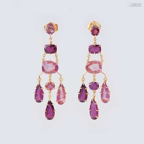 Juwelier H. Stern. A Pair of Chandelier Earpendants with Pin...