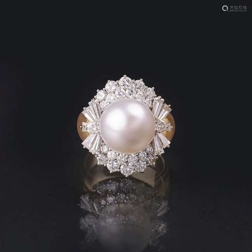 Brahmfeld & Gutruf. A Southsea Pearl Ring with Diamonds.