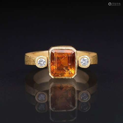 A Citrine Diamond Ring.