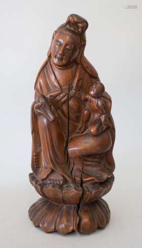 Guanyin mit Kind / A Guanyin with a child, China, Qing-Dynas...
