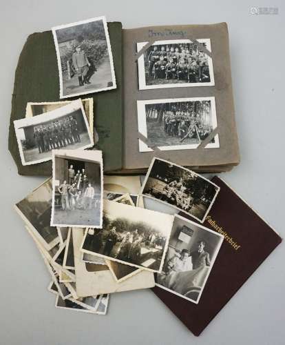 Konvolut aus mehr als 80 Fotografien mit militärischen und z...