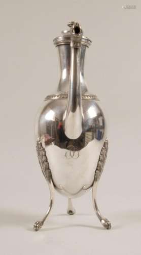 Empire Schenkkrug / An Empire silver jug, Jean-Francois Carr...