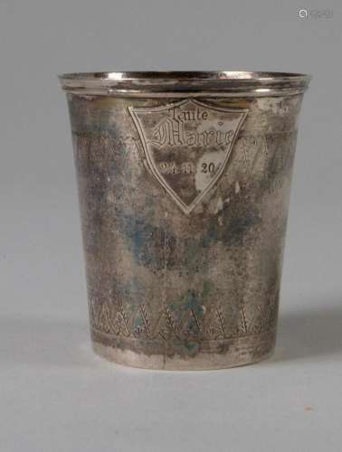 Silberbecher / A silver beaker, wohl Gotha, 19. Jh.