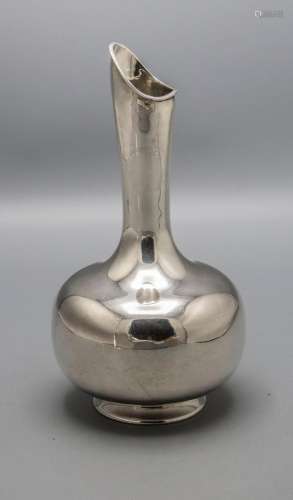 Art Déco Vase / An Art Deco silver vase, Emil Hermann, Walds...