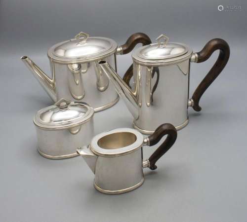 Art Déco Kaffee- und Teekern / An Art Deco silver coffee and...