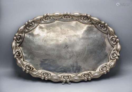 Ovale Platte / An oval silver platter, Sandor Bokor, Budapes...