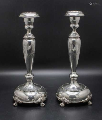 Paar Silberleuchter / A pair of silver candle holders, Rosen...