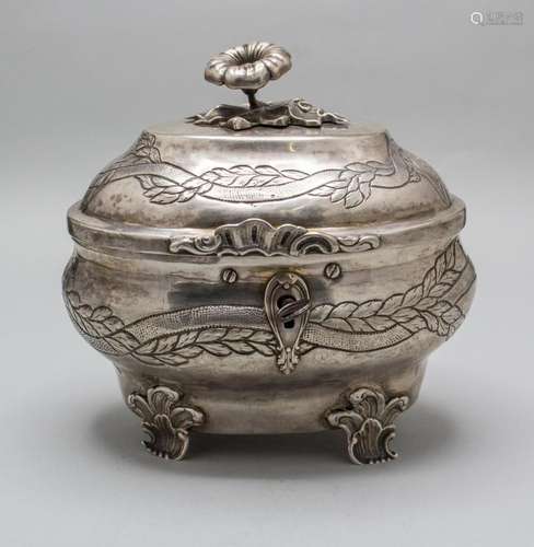 Zuckerdose / A silver sugar box, Friesland / Norddeutsch, um...