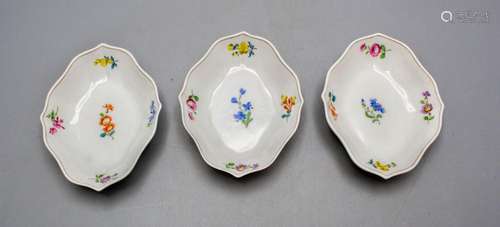 3 Anbietschälchen / 3 small dishes, Meissen, Punktzeit, 1919...