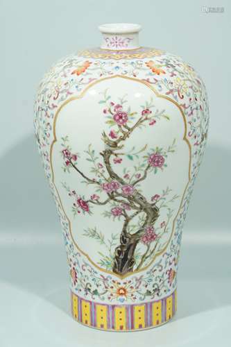 A Famille Rose flower Vase