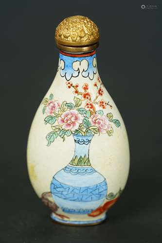 A Cloisonne Flower Snuff bottle