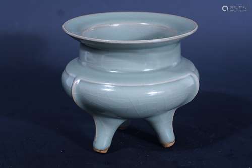 A Celadon Ground Censer