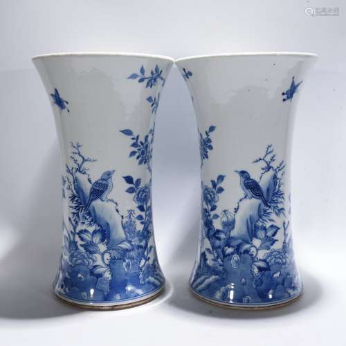 Pair Of Period Of Qianlong Blue And White Porcelain 