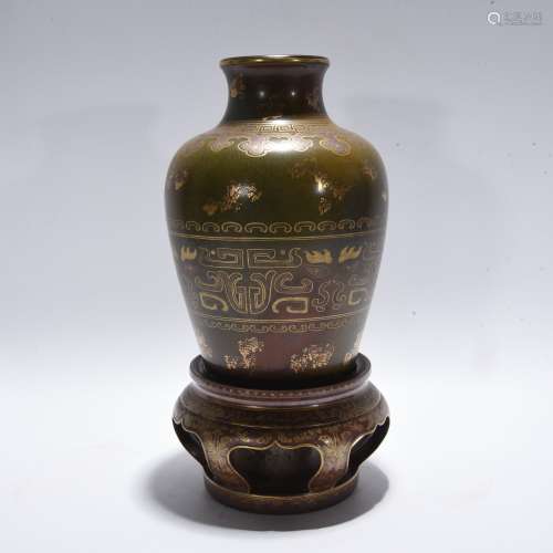 Period Of Qianlong Brown Glaze Porcelain Gold Gilded 