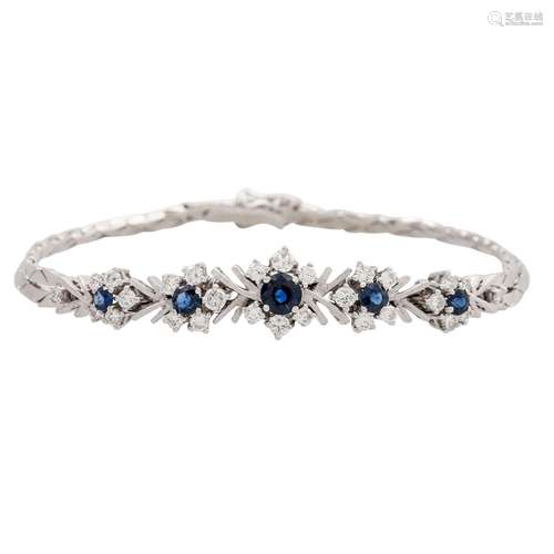 Armband mit 5 Saphiren und 28 Brillanten von zus. ca. 0,8 ct...