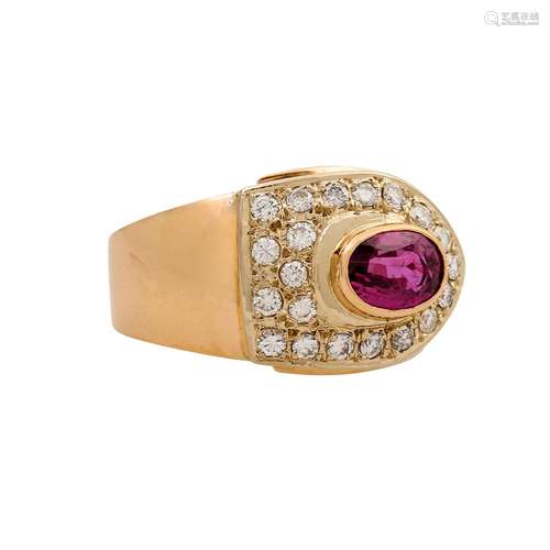 Ring mit Rubin ca. 0,9 ct und Brillanten