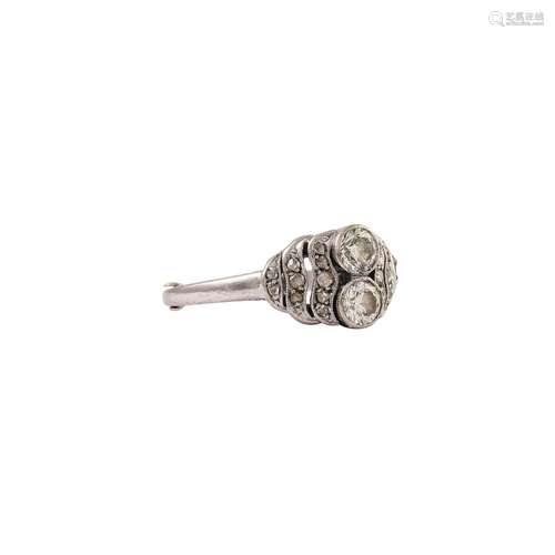 Ring mit Diamanten von zus. ca. 0,5 ct,