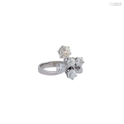 Ring mit 5 Diamanten von zus. ca. 1,7 ct,