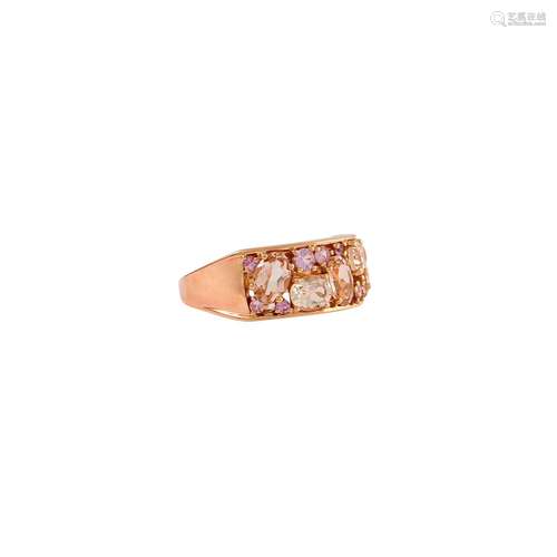 Ring mit facettierten Morganiten und pinkfarbenen Saphiren,