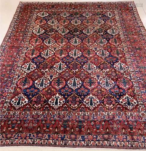 Bakhtiar palace carpet, Persia, around 1950, wool on cotton,...