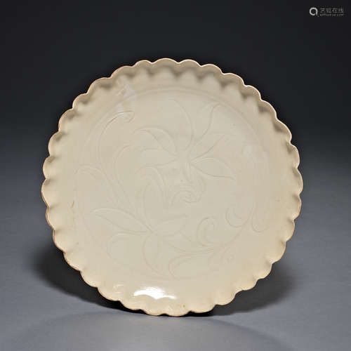 Song Dynasty, Ding Kiln, white porcelain Plate