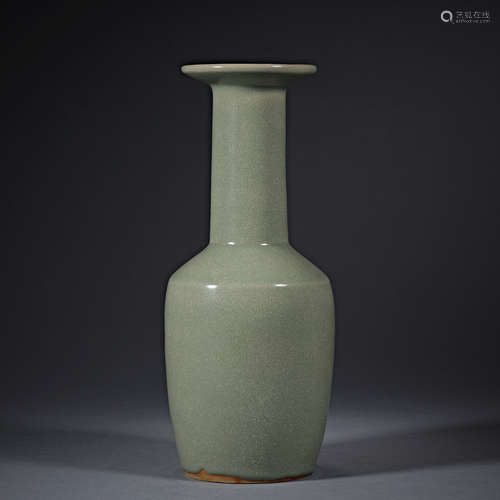 Song Dynasty, Celadon Bottle