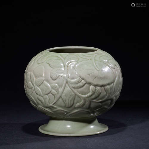 Song Dynasty,  Celadon Pot